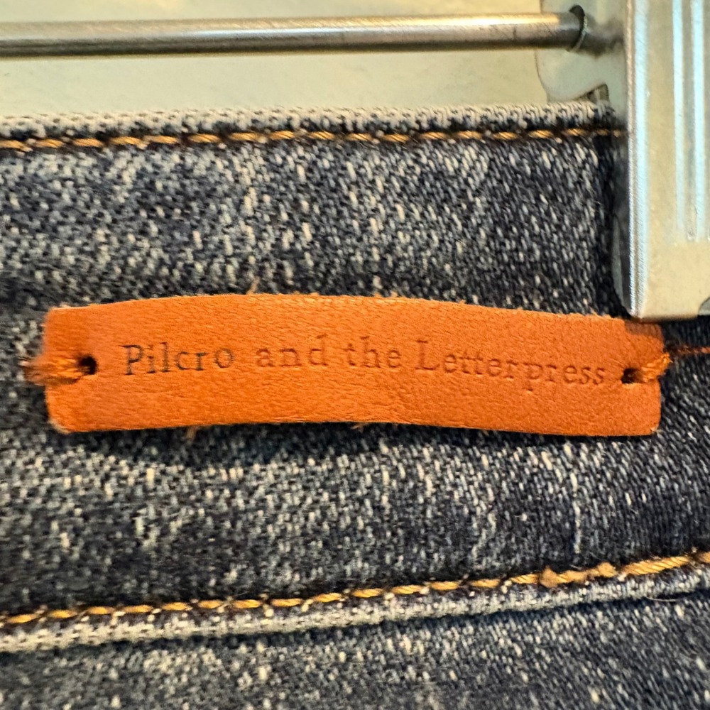 Pilcro‎ and the Letterpress Parallel Jeans Women's 26 Dark Wash 32" inseam - Picture 7 of 14
